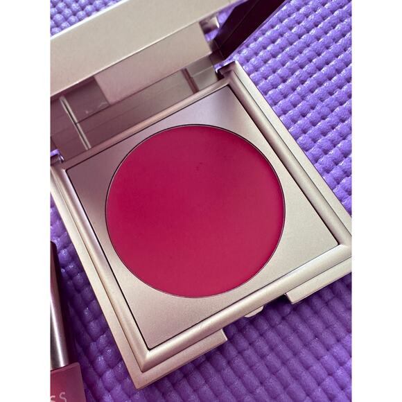 Lawless Makeup Bundle: Pinch my cheeks cream blush & lip plumping gloss NEW - Picture 3 of 5